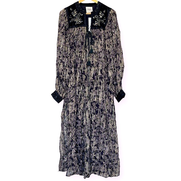 Embroidered Printed Kimono - Picture 12 of 12